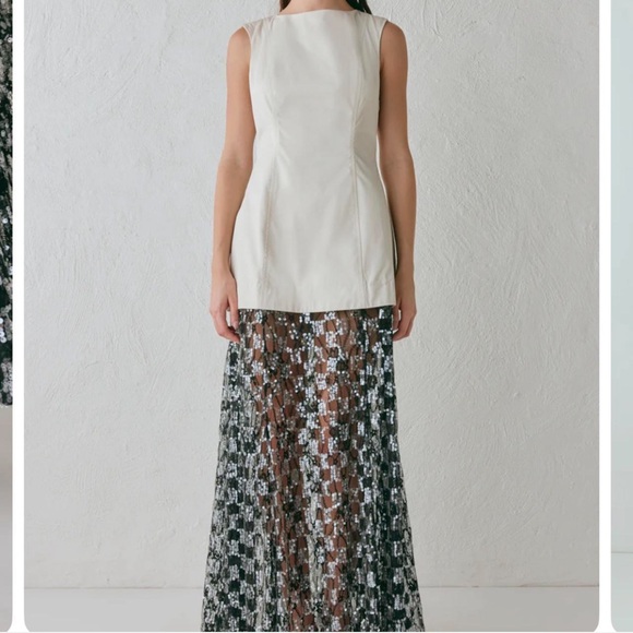 VRG GRL Robbie Sequin Maxi Dress Cream w black Sequins - Picture 2 of 4